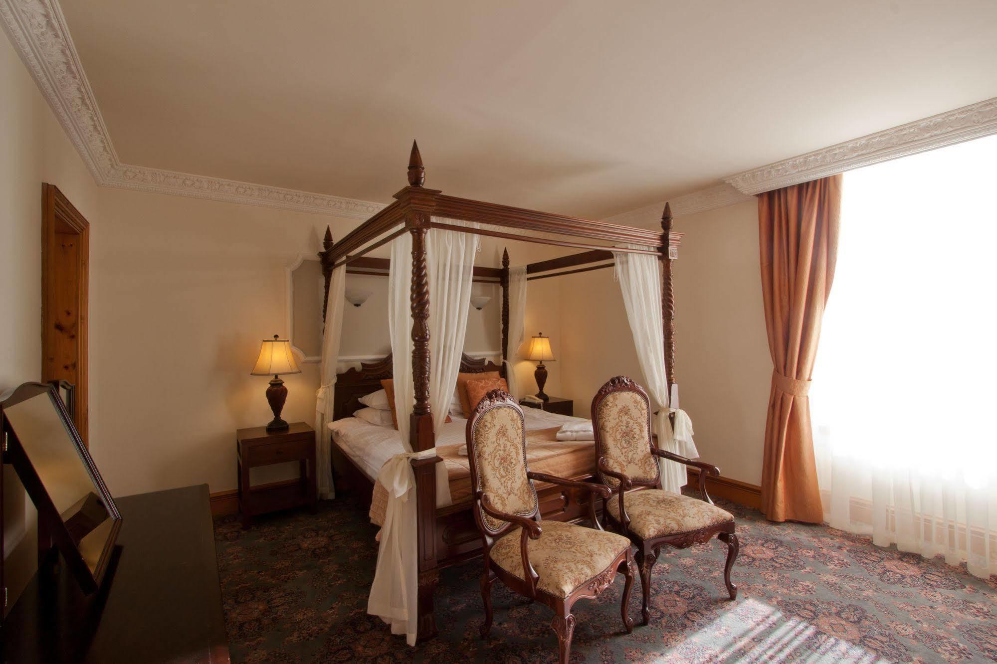 Duke Of Gordon Hotel Kingussie