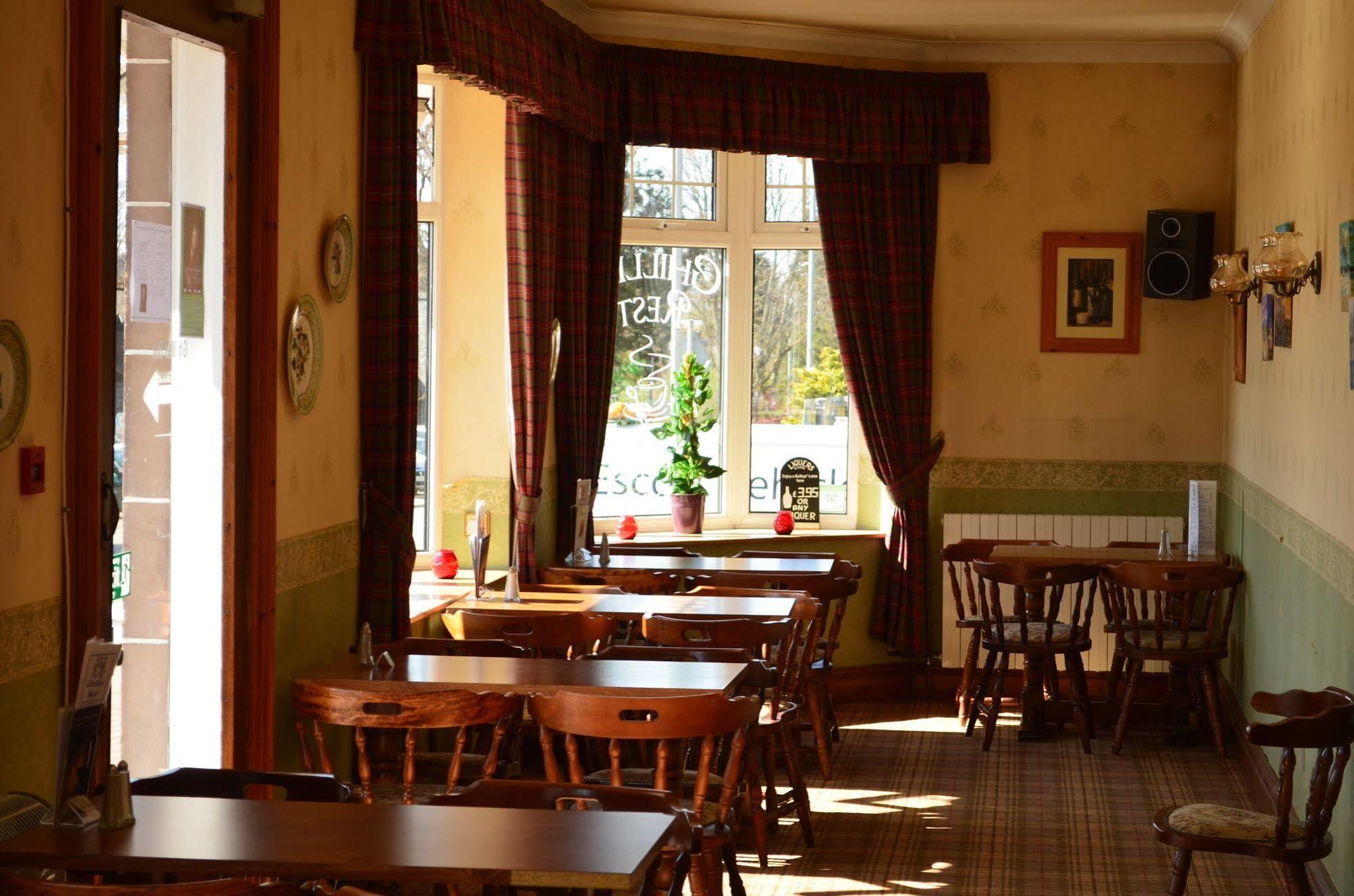 Duke Of Gordon Hotel